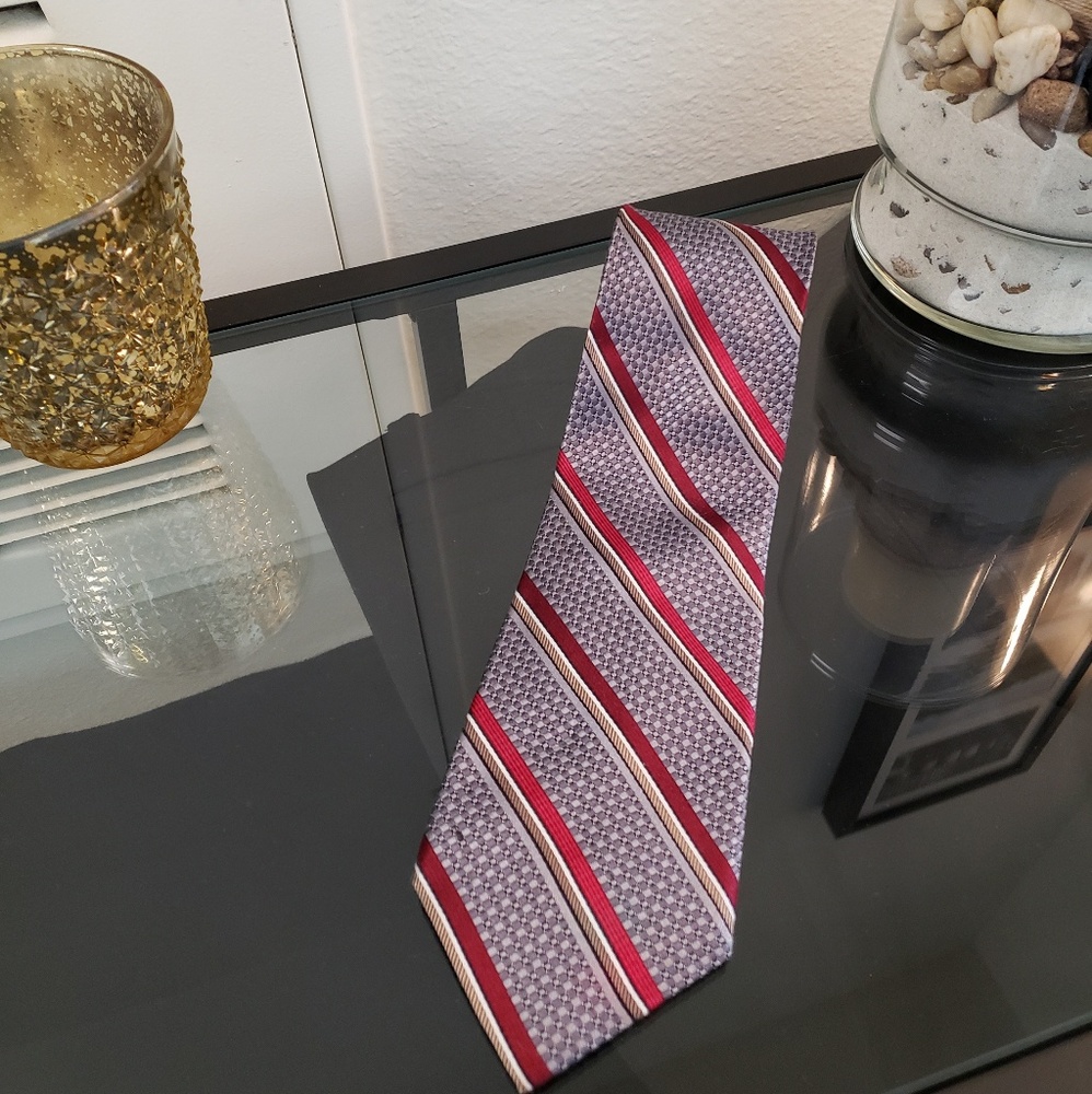 Pronto Uomo Grey and Red Silk Tie